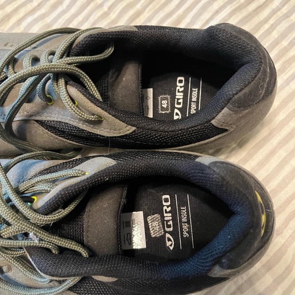 Men’s Cycling 🚴♂️ Shoes - Picture 2 of 5